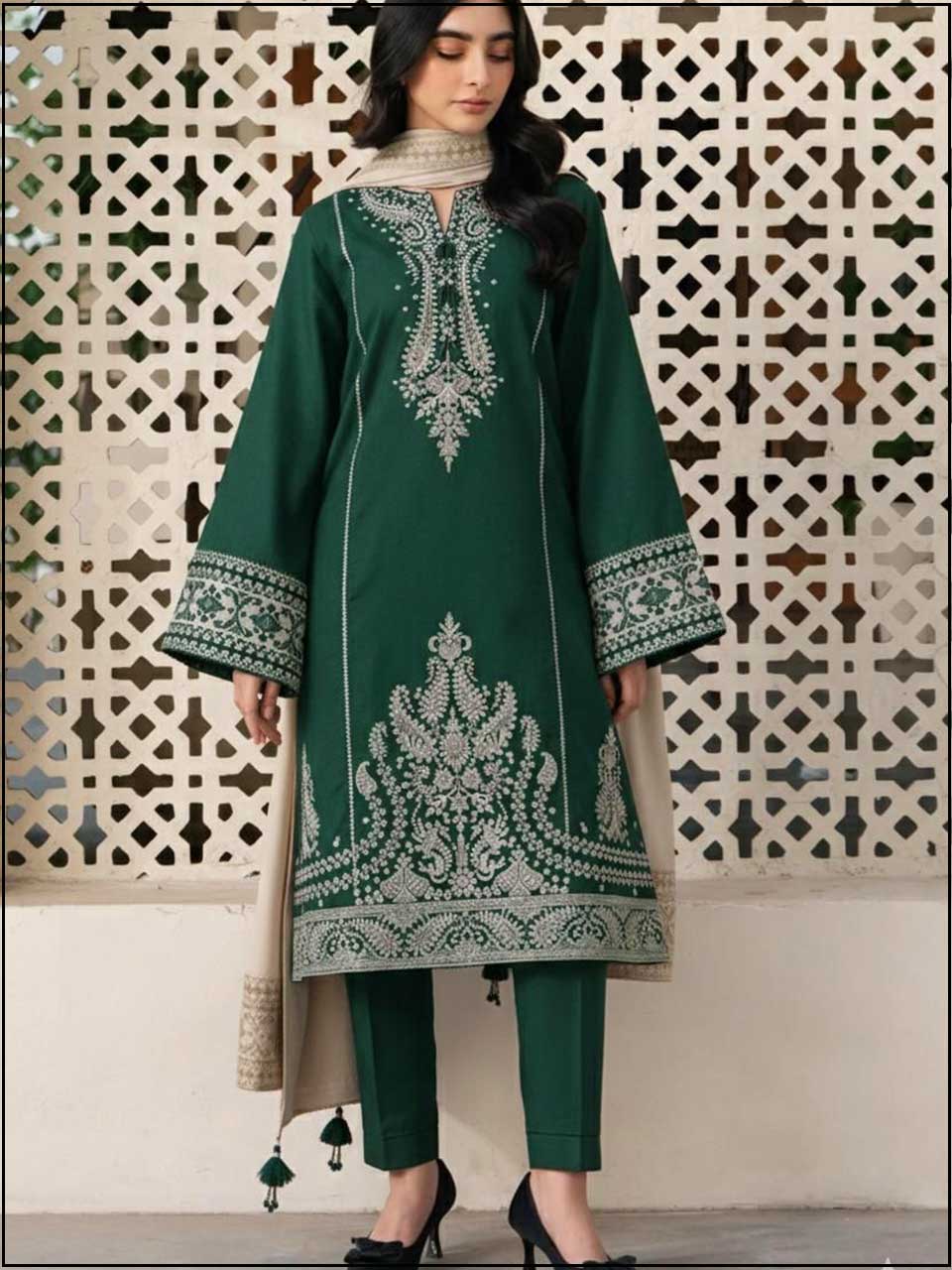 Jazmin - 3PC EMBROIDERED LUXURY LAWN SUIT