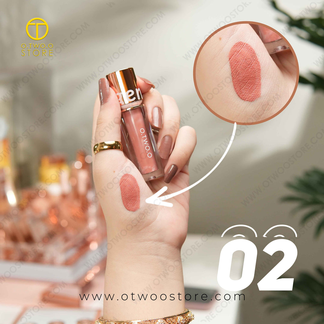 O.TWO.O Lolepop Lipgloss