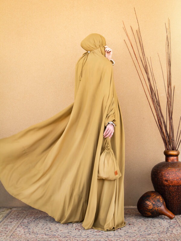 ATM2458 | Golden Linen Readymade Namaz Chadar