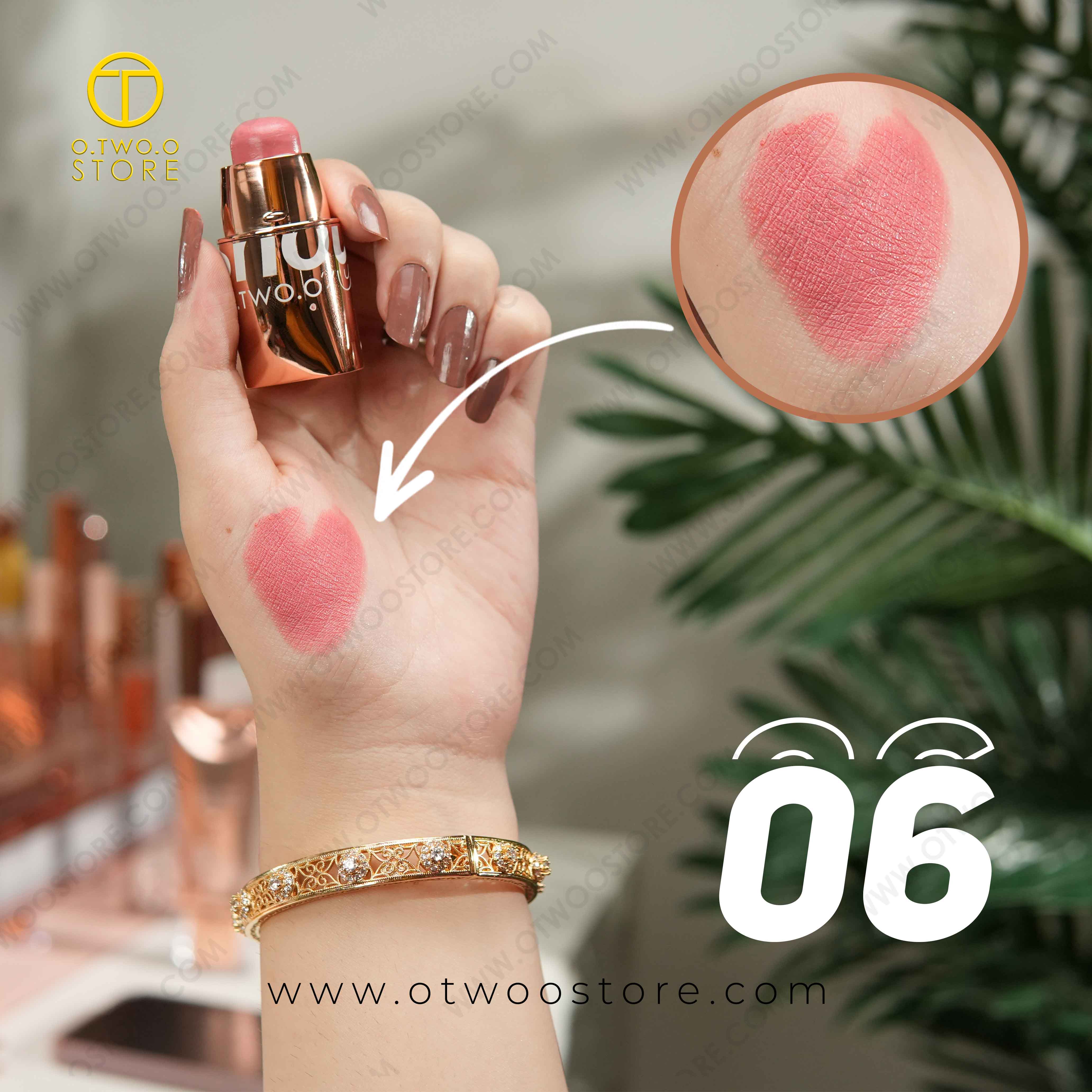 O.TWO.O Blush Stick