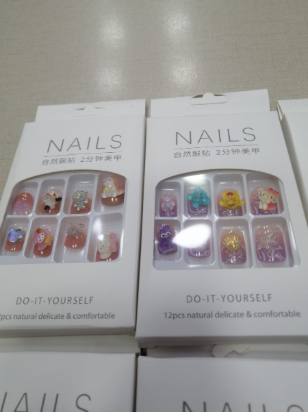 Press-On Nails Set 12 Pcs - view 2