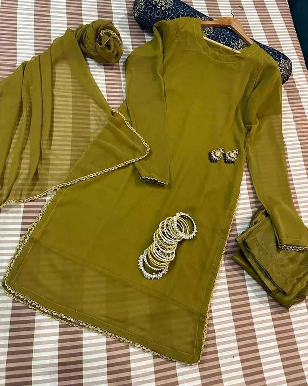 ATM26103 | Designer's Chiffon 3 Piece Partywear Readymade Suit