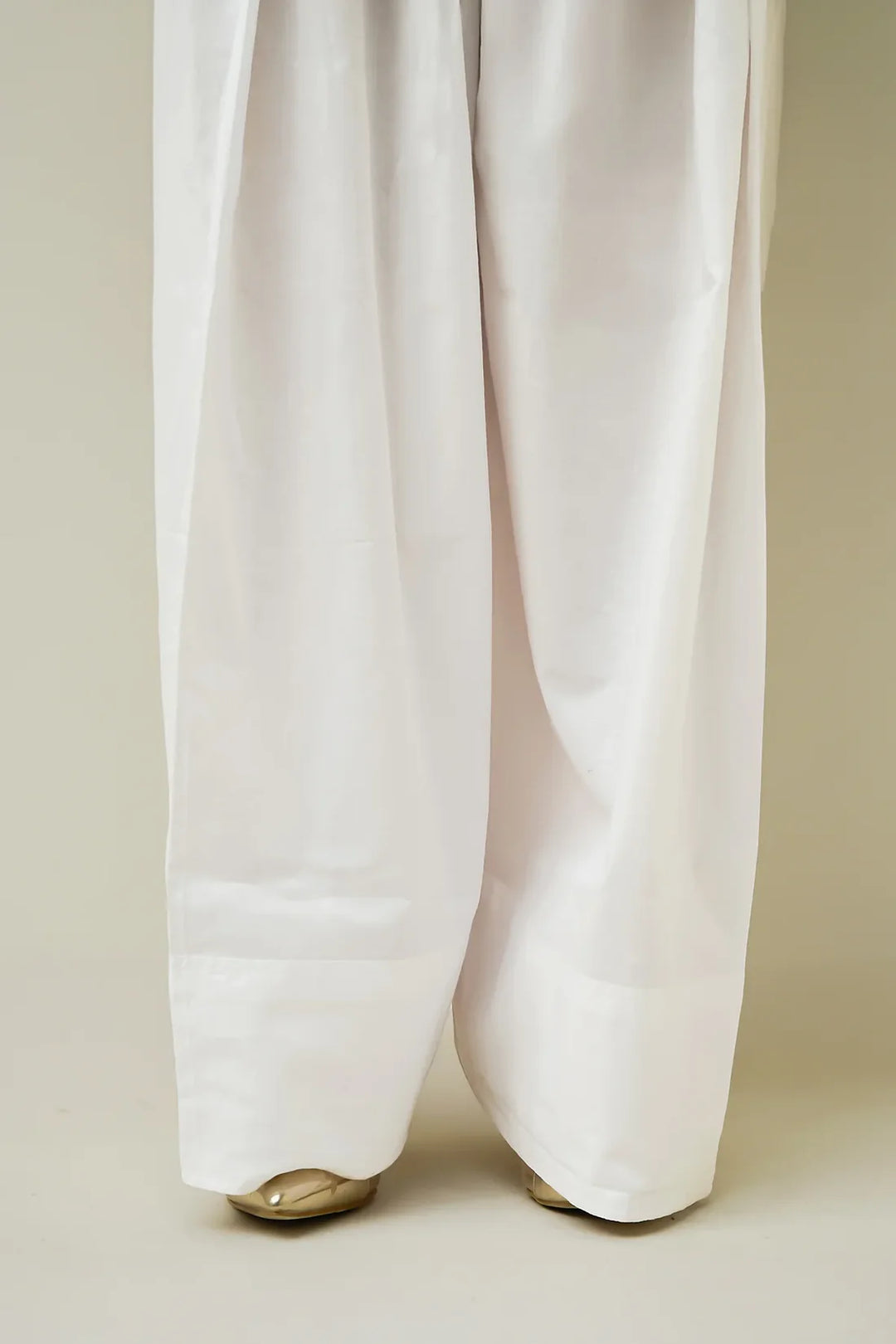 ATM26118 | Basic White Ready To Wear Farshi Shalwar