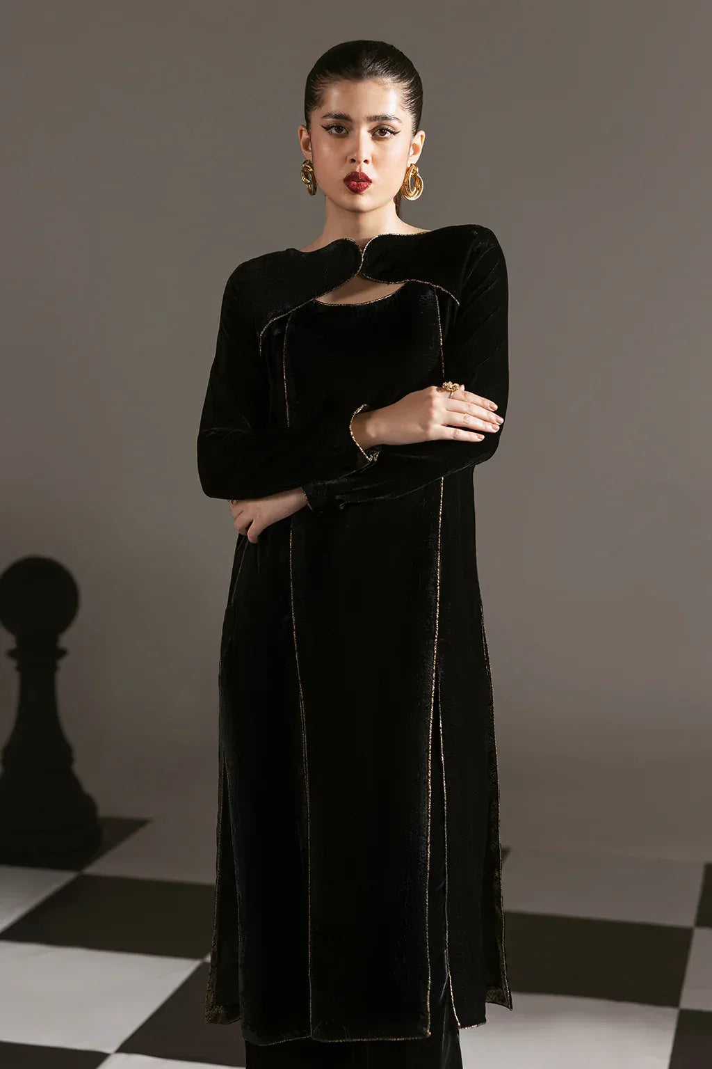 ATM26144 | Pakistani Designer Ready To Wear Velvet Co-Ord Set