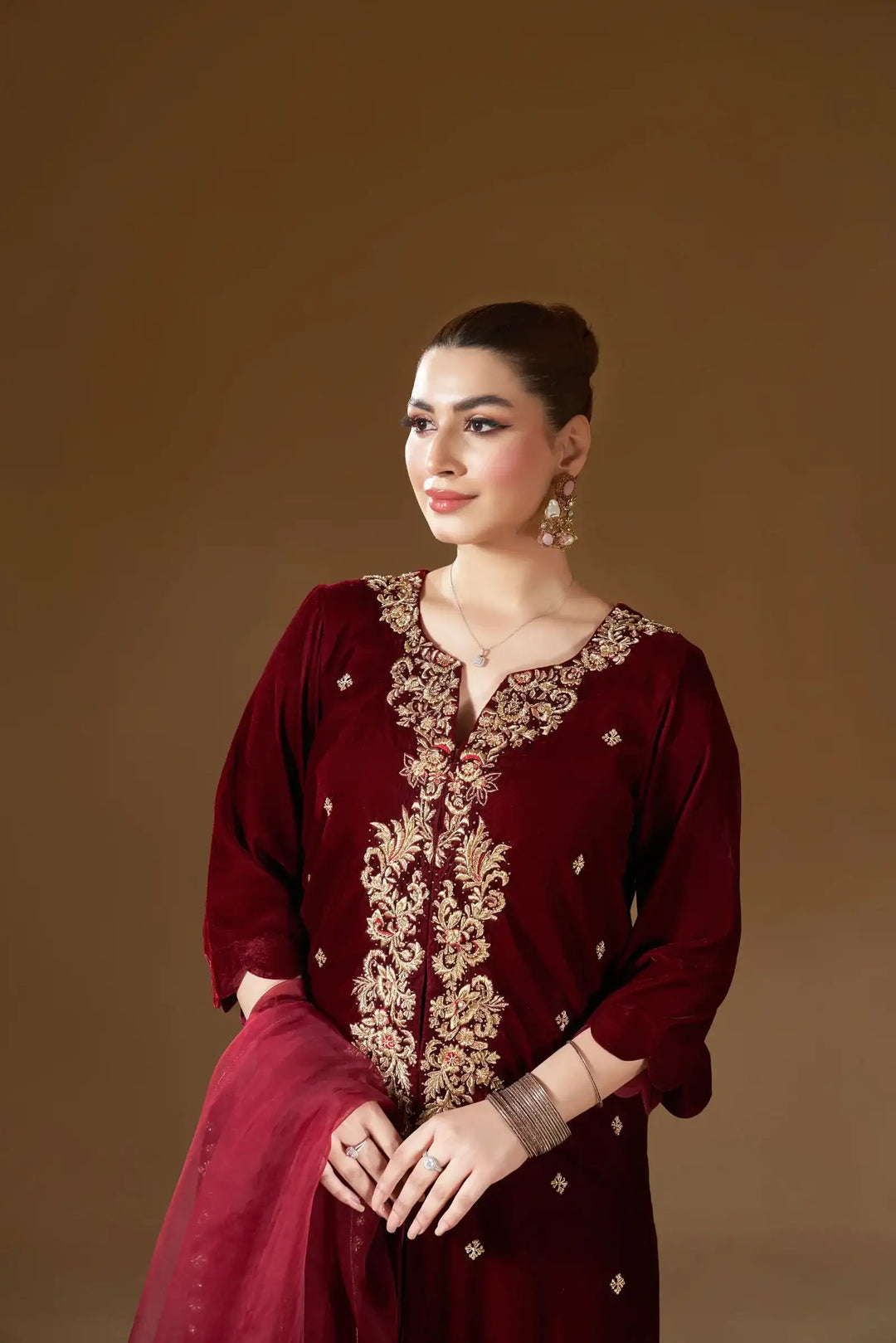 ATM26149 | Pakistani Designer Ready To Wear Velvet 3 Piece Suit