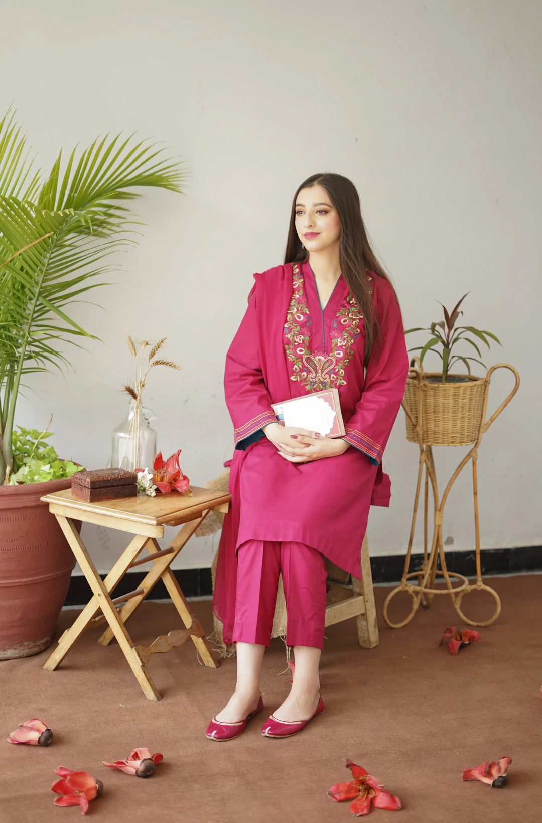 ATM26193 | Pakistani Designer Aisling  Ready To Wear Luxury Lawn 3 Piece Suit