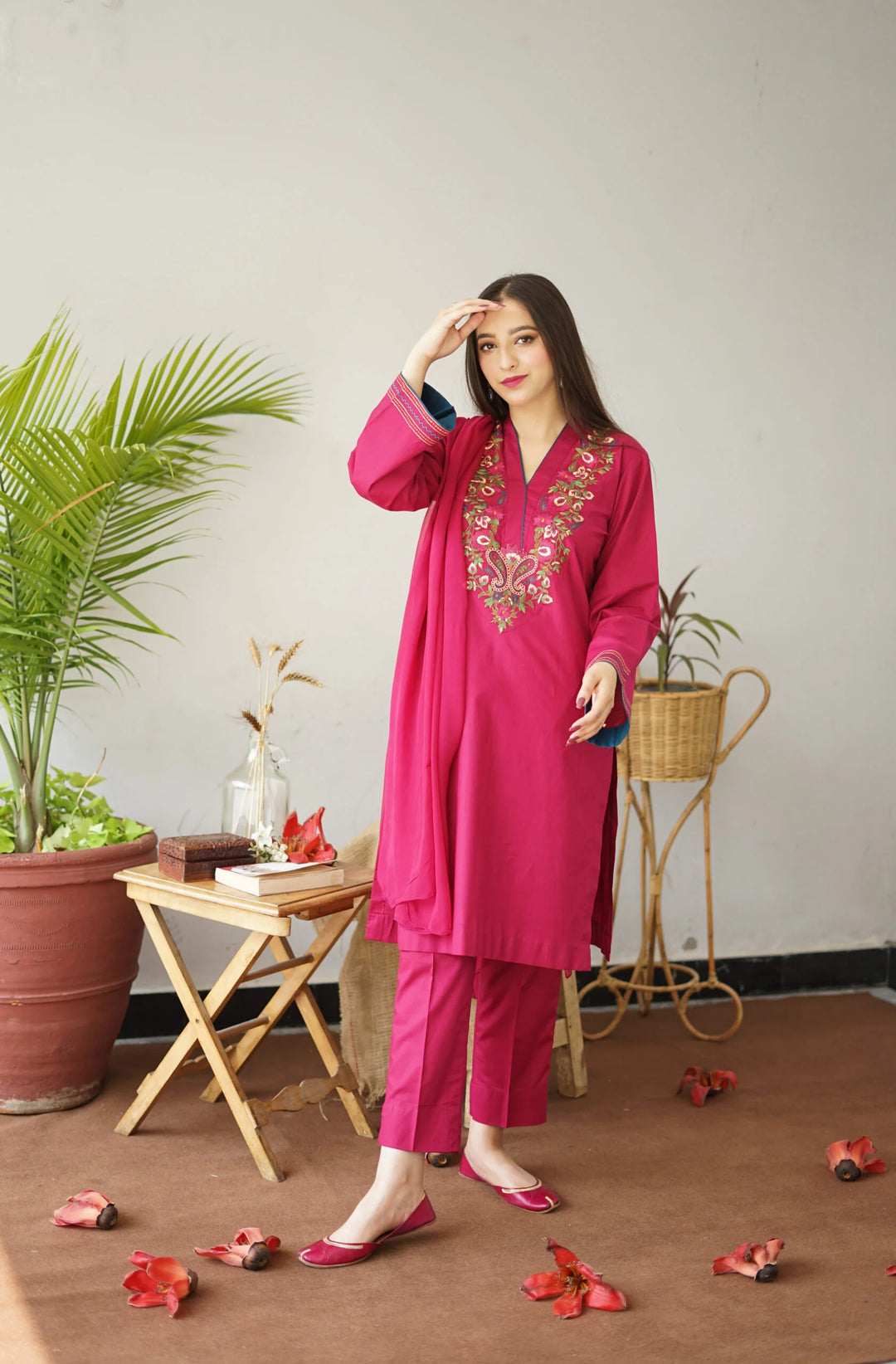 ATM26193 | Pakistani Designer Aisling  Ready To Wear Luxury Lawn 3 Piece Suit
