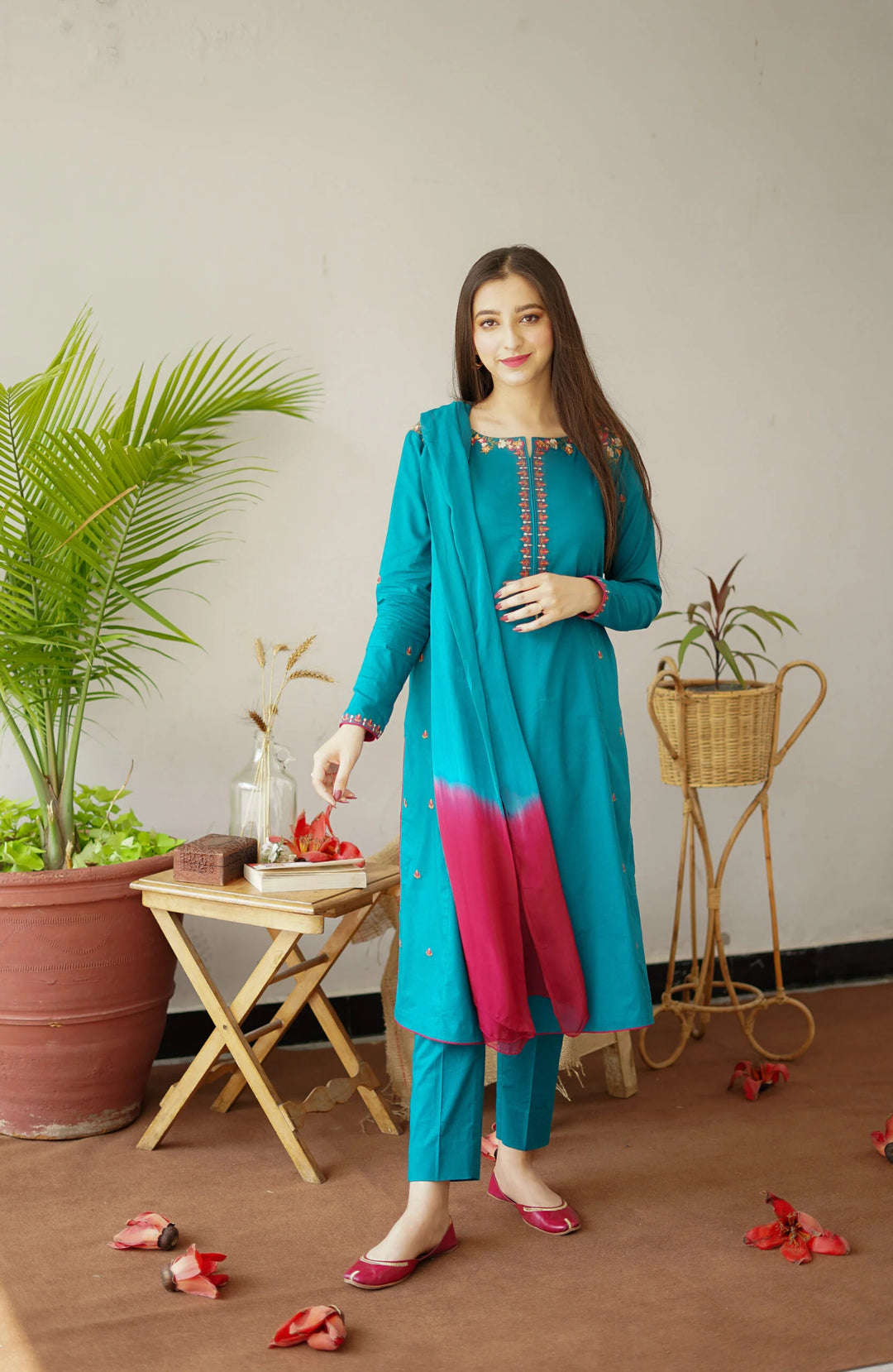 ATM26194 | Pakistani Designer Aisling  Ready To Wear Luxury Lawn 3 Piece Suit