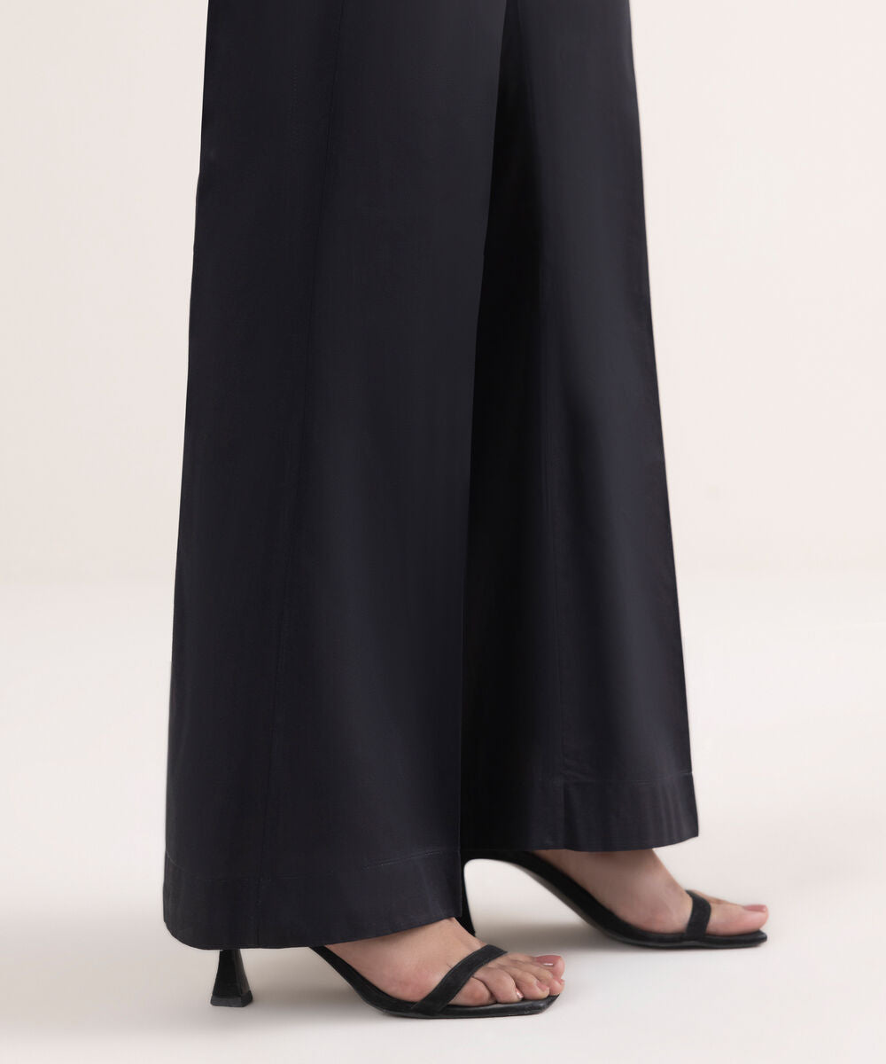 ATM26202 | Khaddar Boot-Cut Pant