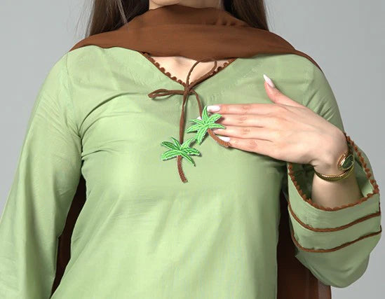 ATM26217 | The Green Cotton Short Shirt Paired With Farshi Shalwar