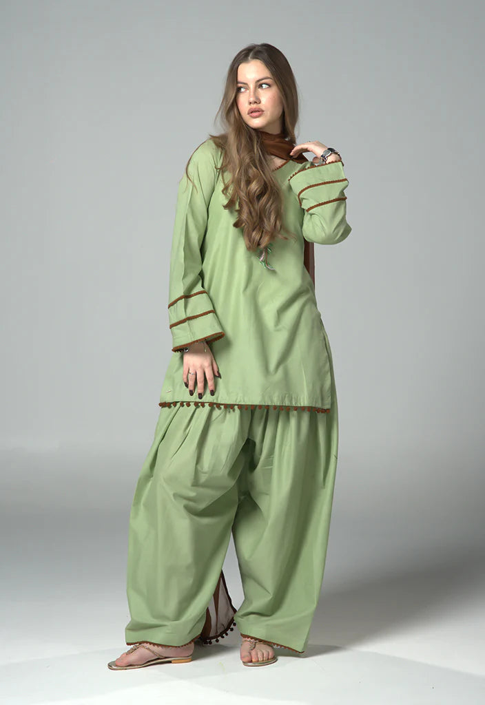 ATM26217 | The Green Cotton Short Shirt Paired With Farshi Shalwar