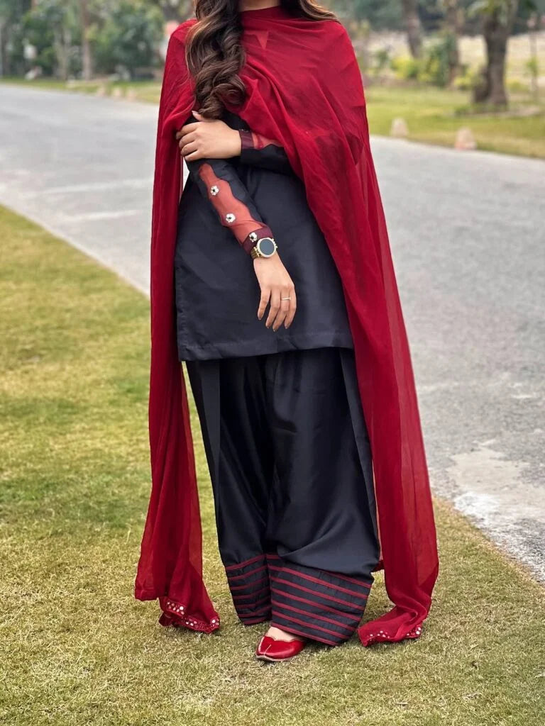 ATM26219 | The Black Silk Short Shirt Paired With Farshi Shalwar