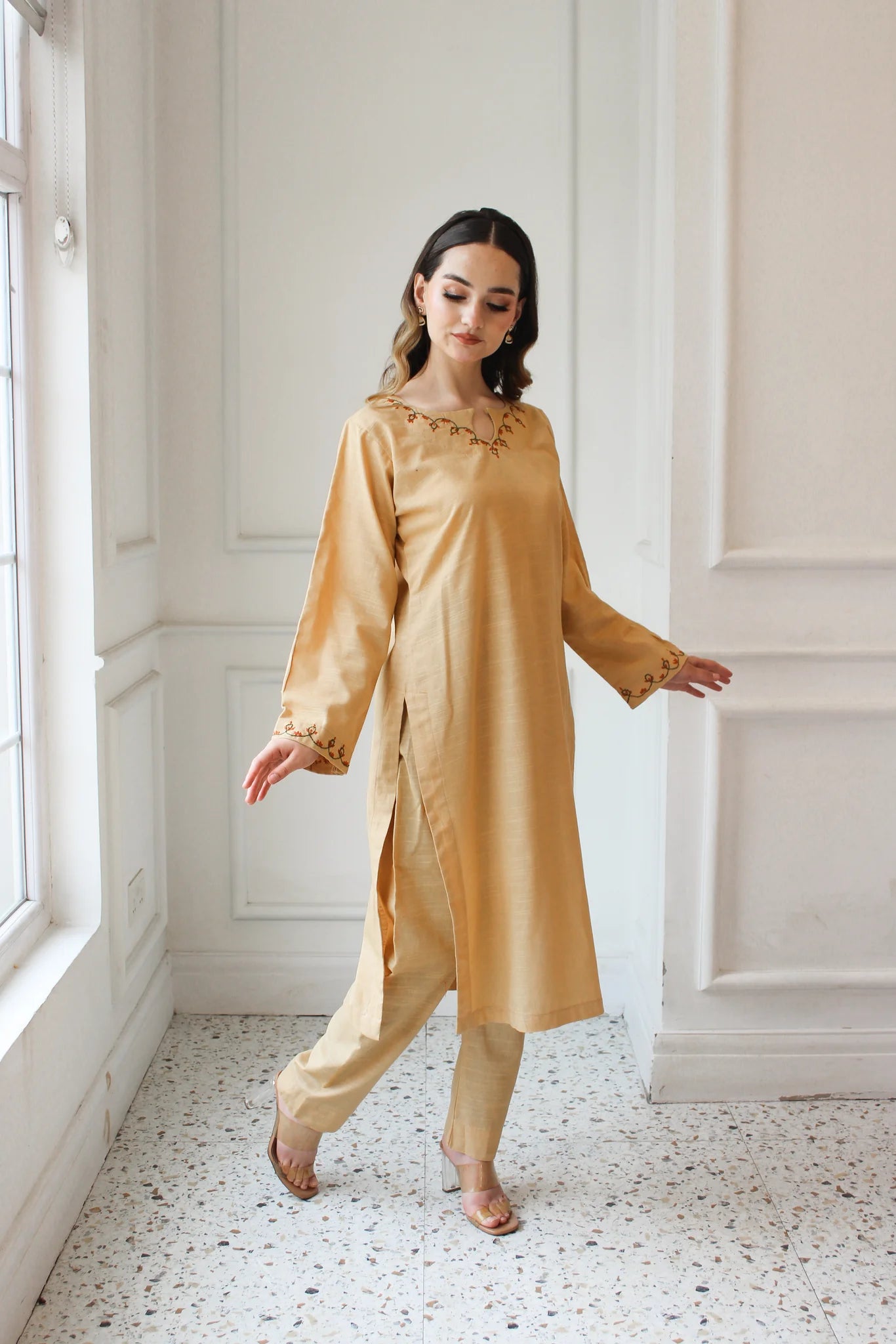 ATM26283 | Pakistani Designer's Zoha 2PC Hand Embroidered Readymade Suit