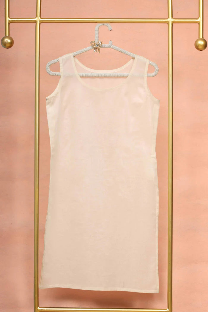 Round Neck Off White Slip