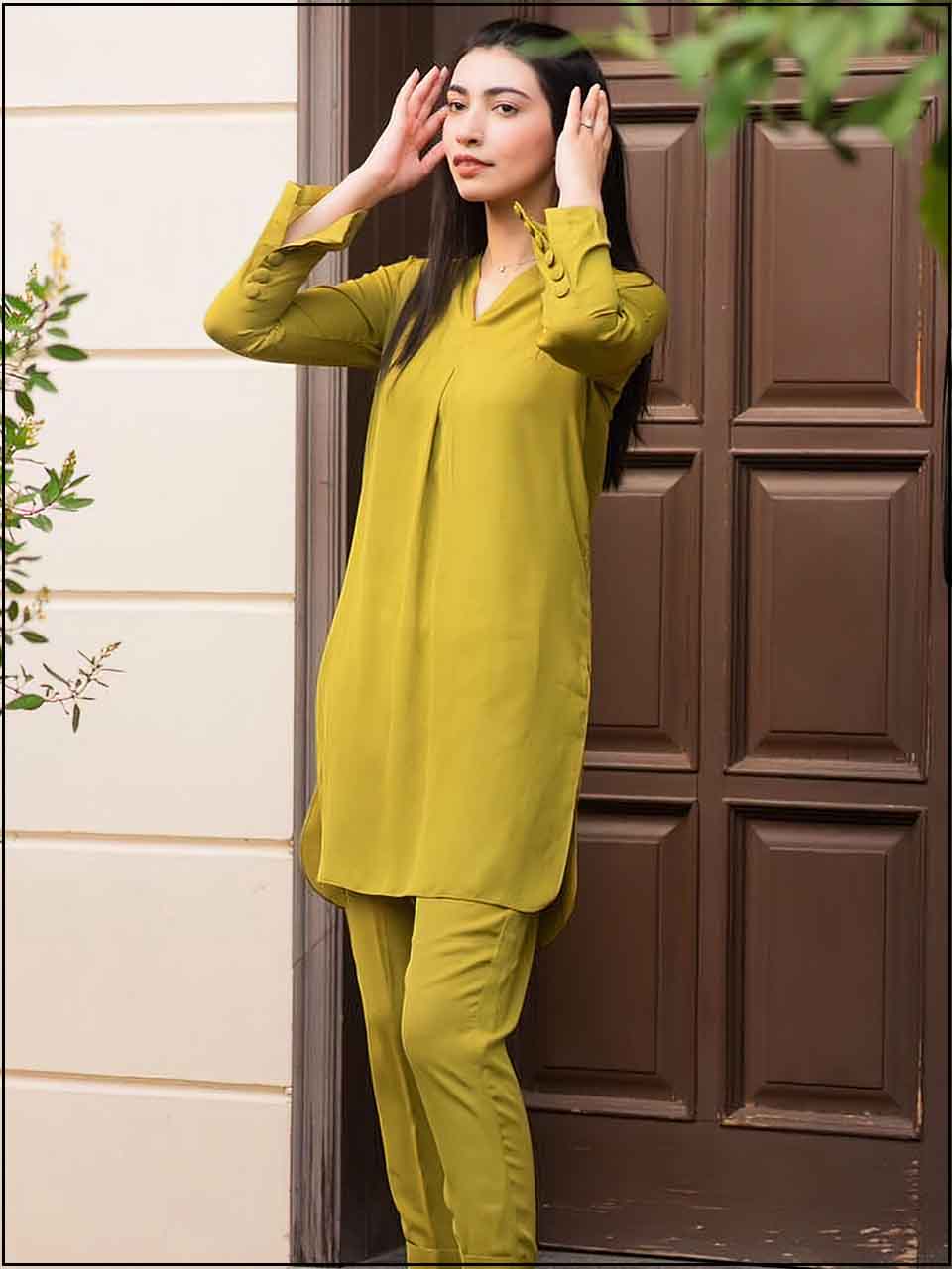 ATM1105 | Emerald Green 2-Piece Luxe Cotton Readymade Suit