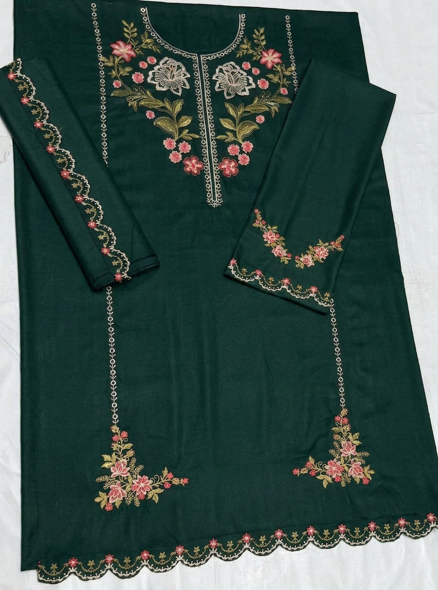 Dhanak 2-Piece Heavy Multi-Head Embroidered Suit – Winter Collection 2026
