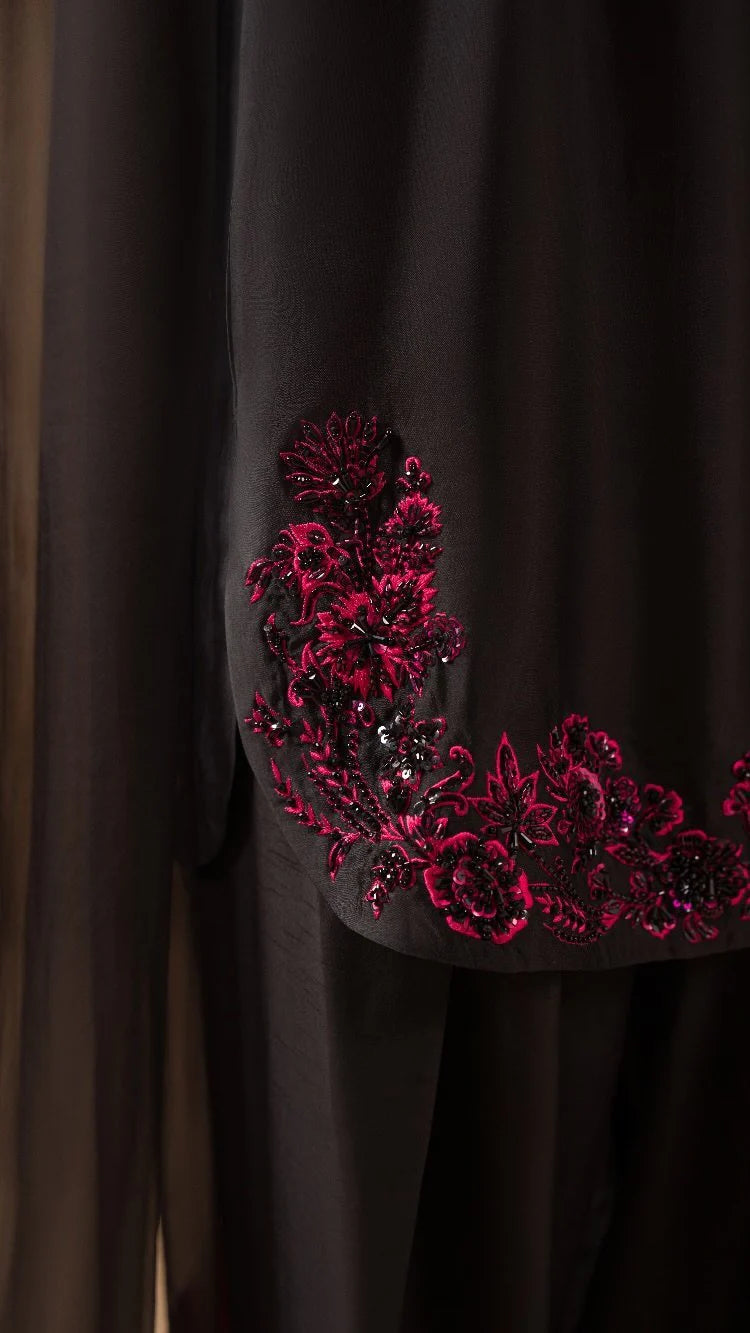 ATM25032 | Shadow Rose Set