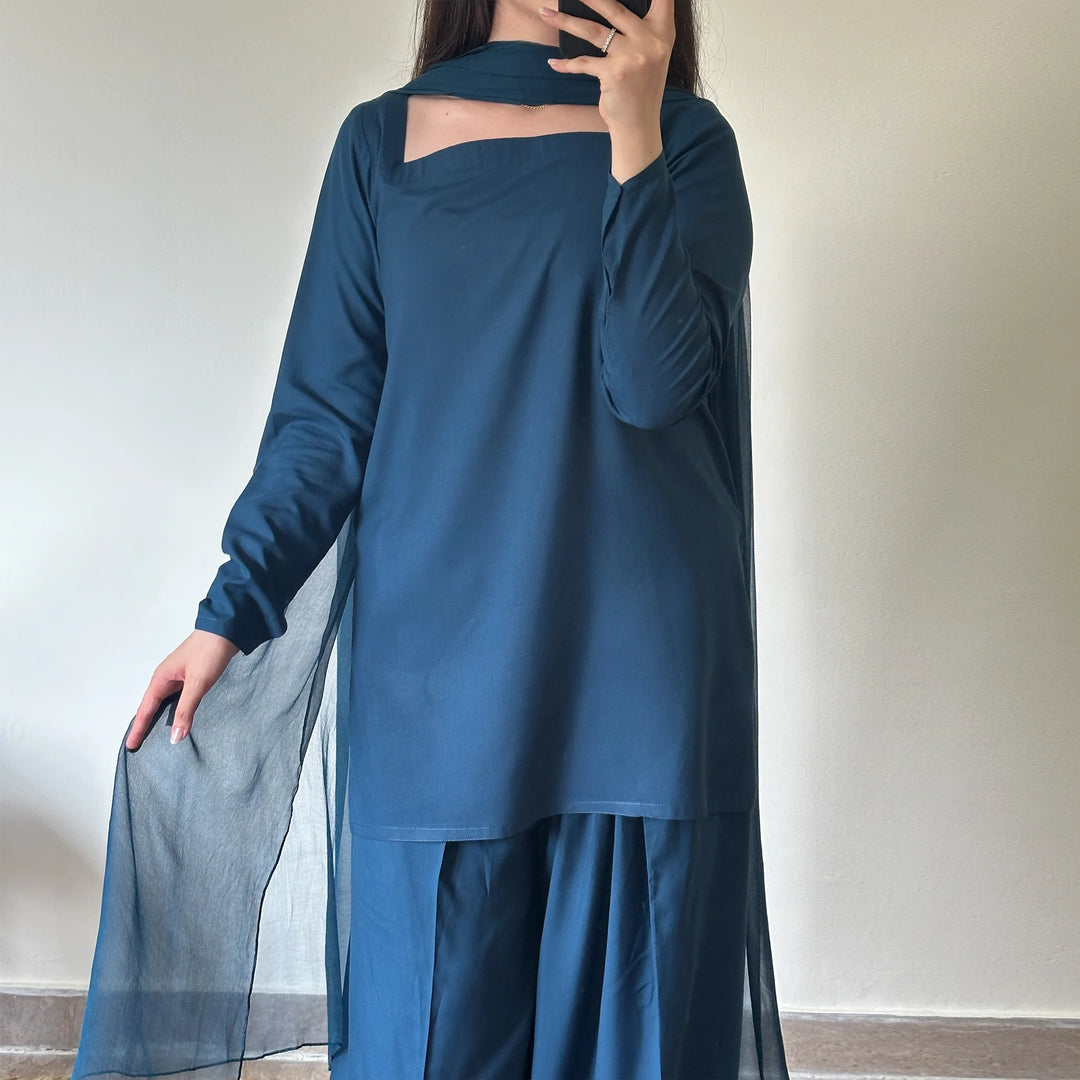 Teal Blue Wash & Wear Readymade Suit with Fitted Sleeves & Loose Paancha Shalwar — 2PC or 3PC