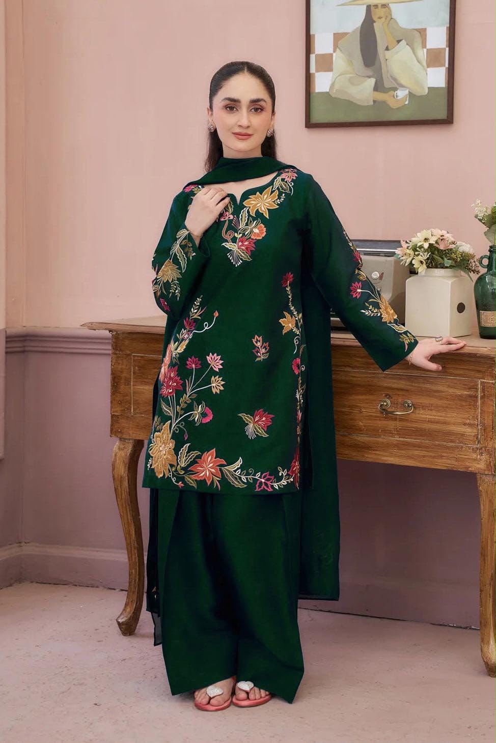 Pakistani Green Dhanak Embroidered 2 Piece Shalwar Kameez Unstitched Suit
