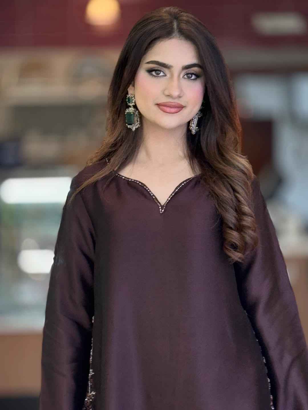 ATM25028 | Zardozi