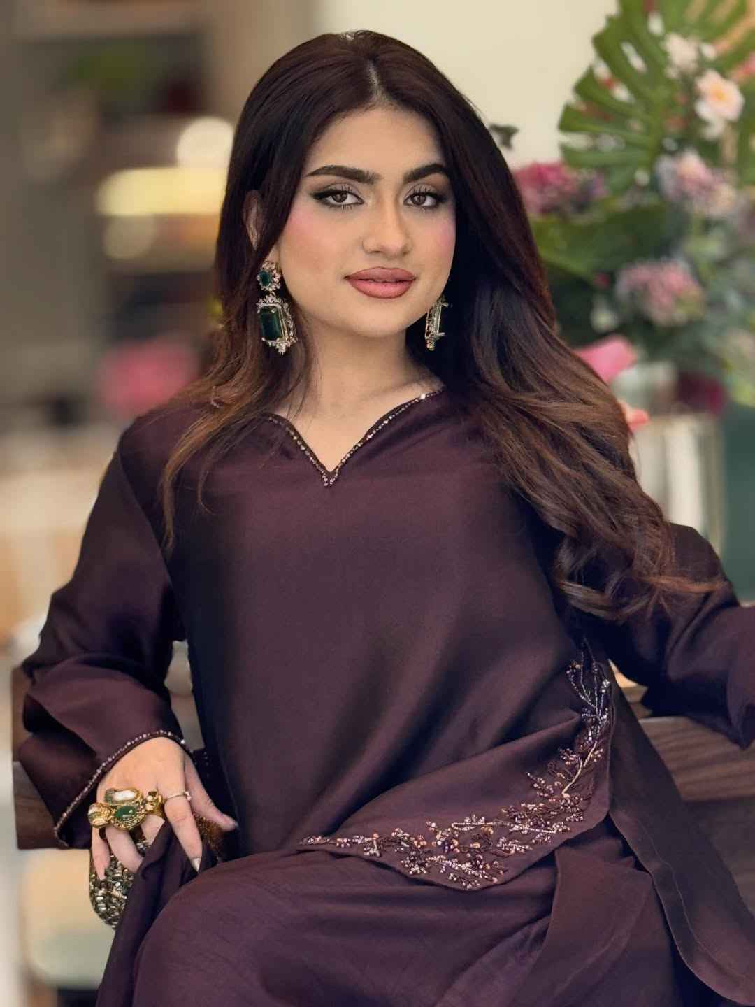 ATM25028 | Zardozi
