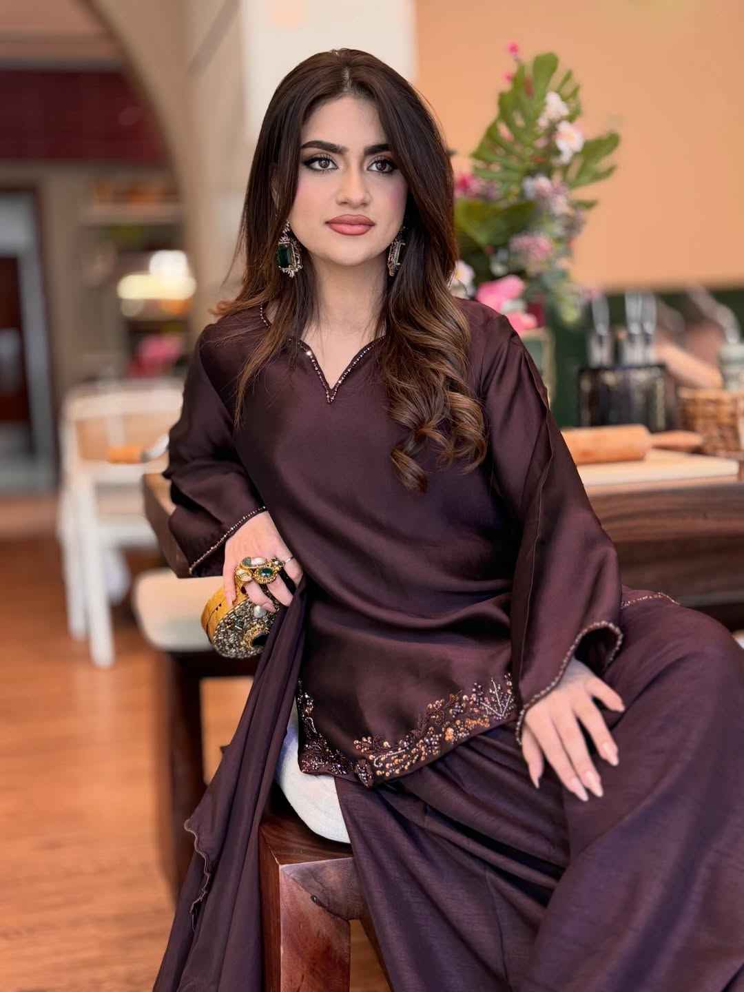 ATM25028 | Zardozi