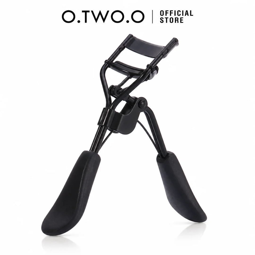 O.TWO.O Lashes Curler