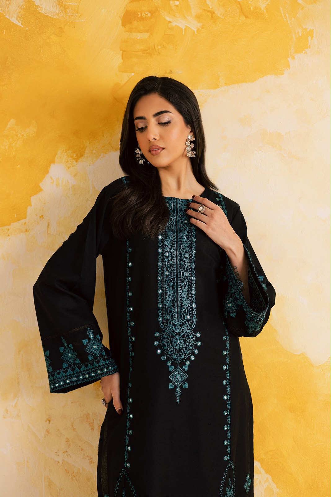 Dhanak 2 Piece Embroidered Suit Black Teal