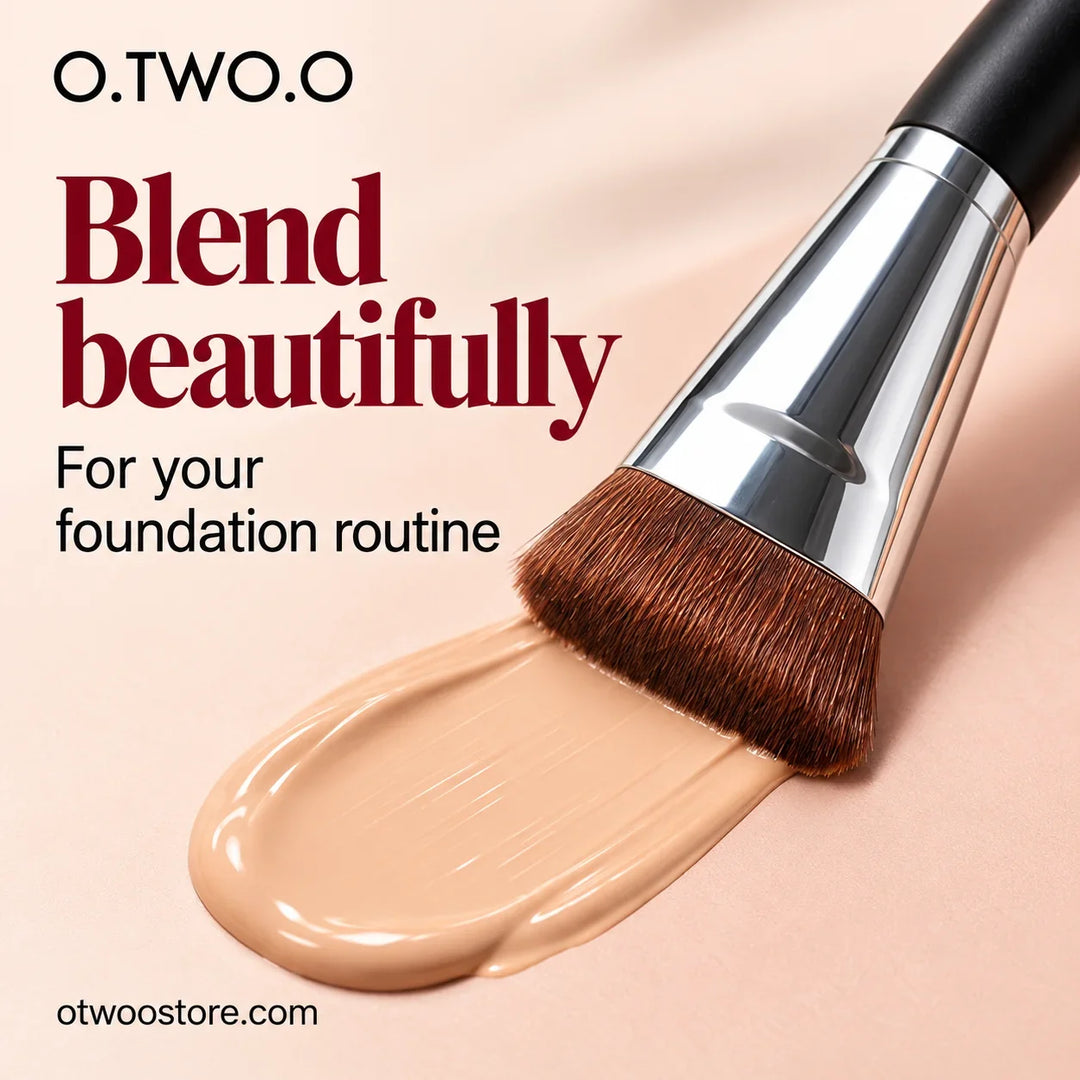 O.TWO.O Foundation brush