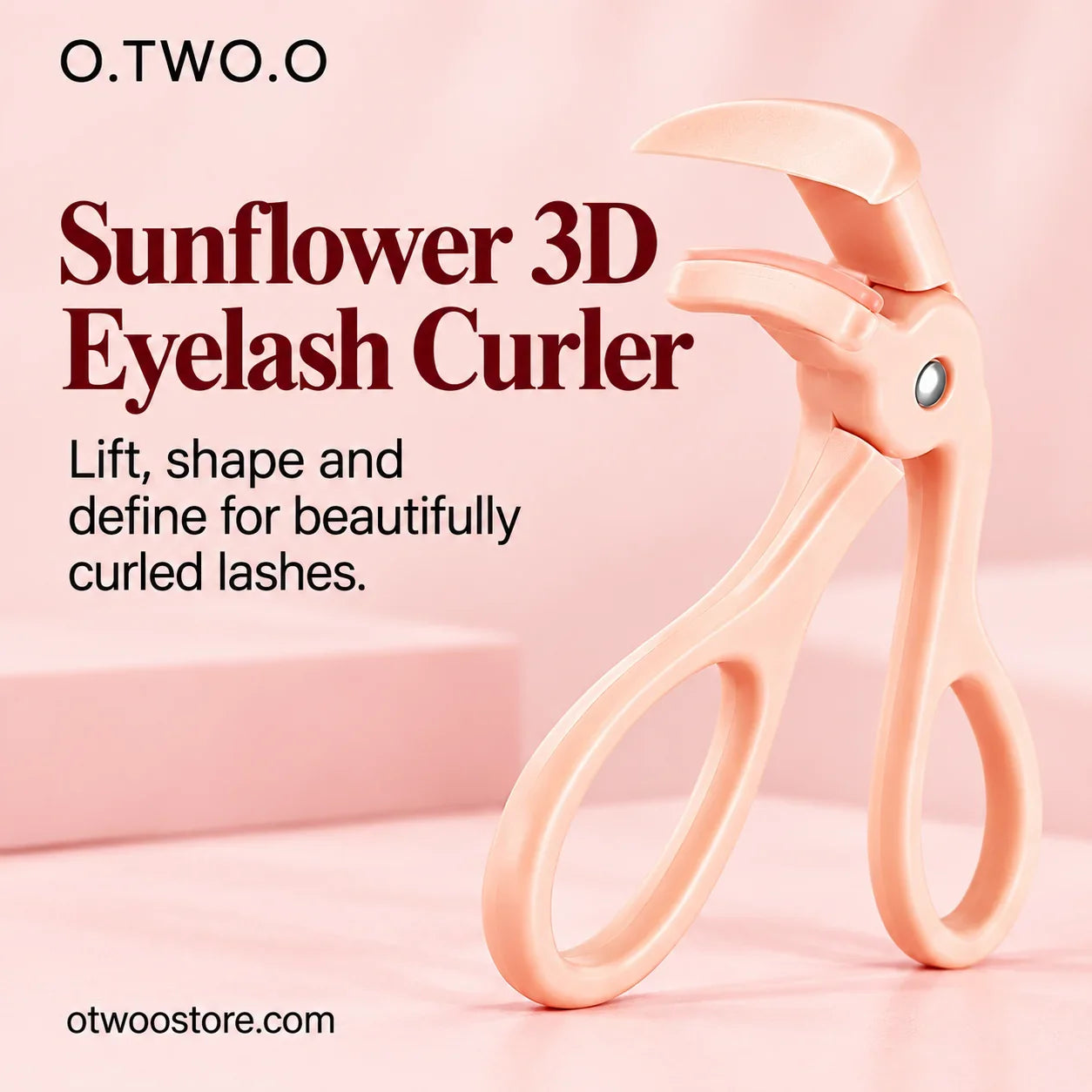 O.TWO.O Sunflower 3D Eyelash Curler